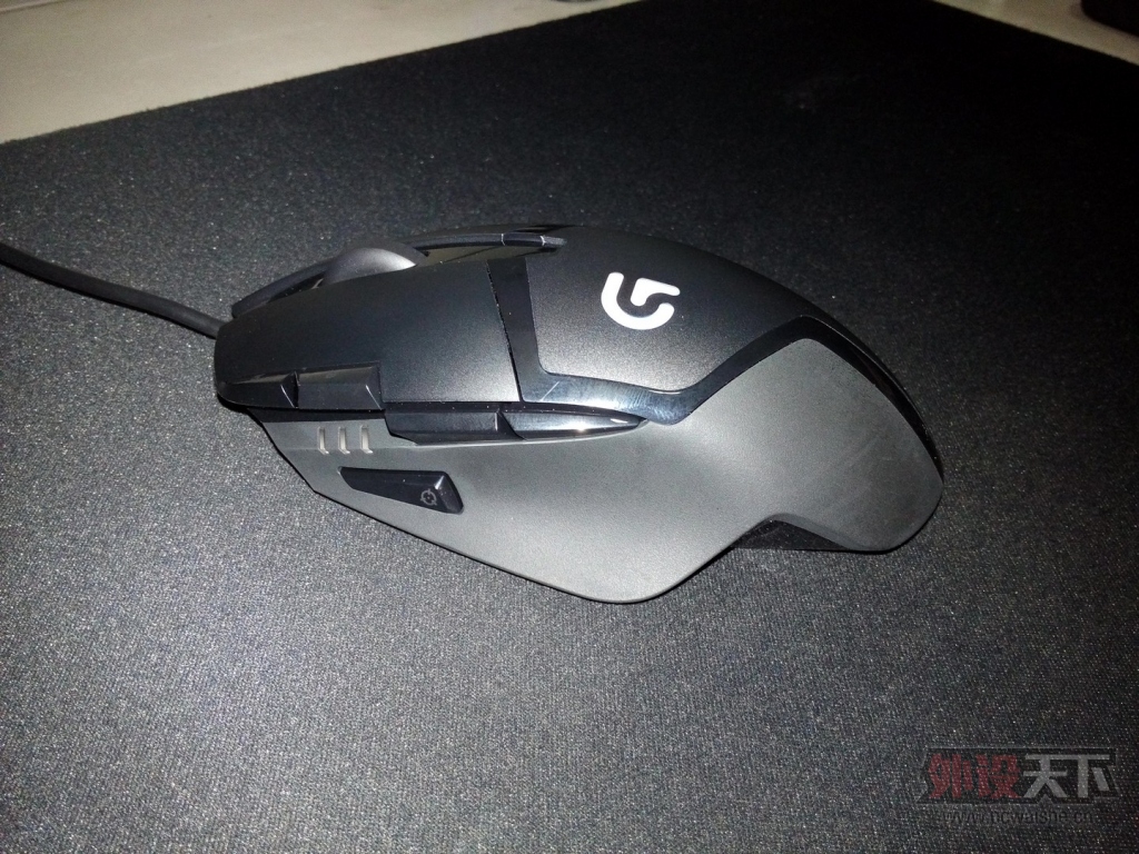 黑东活动期果断入手 logitech g402 初步感受