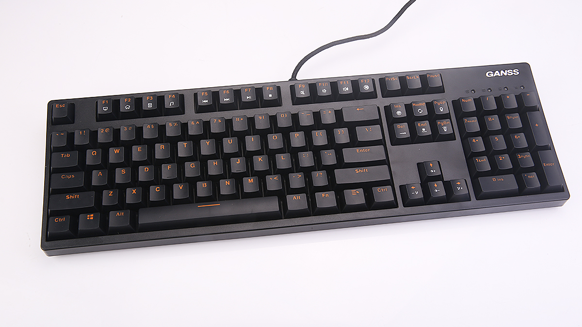 经典造型创新配色 高斯G.S104机械键盘评测