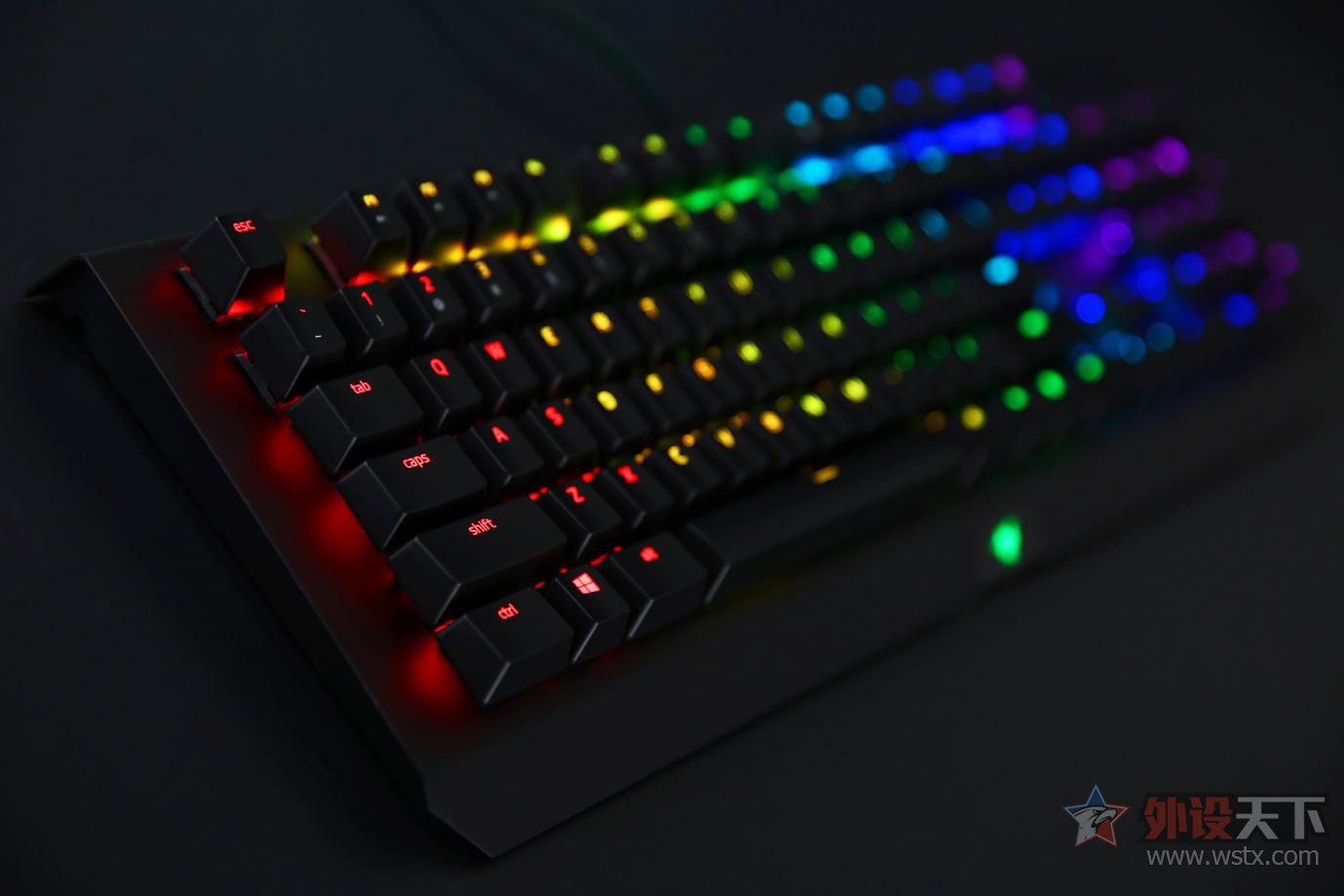 Լơ RAZERڹѸ֩Xе