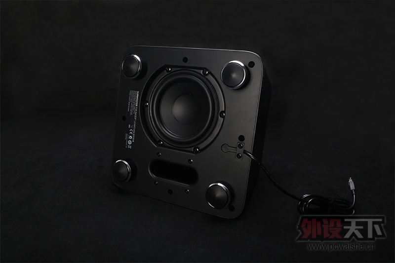 ŮѸ黳  Razer Leviathaά̹