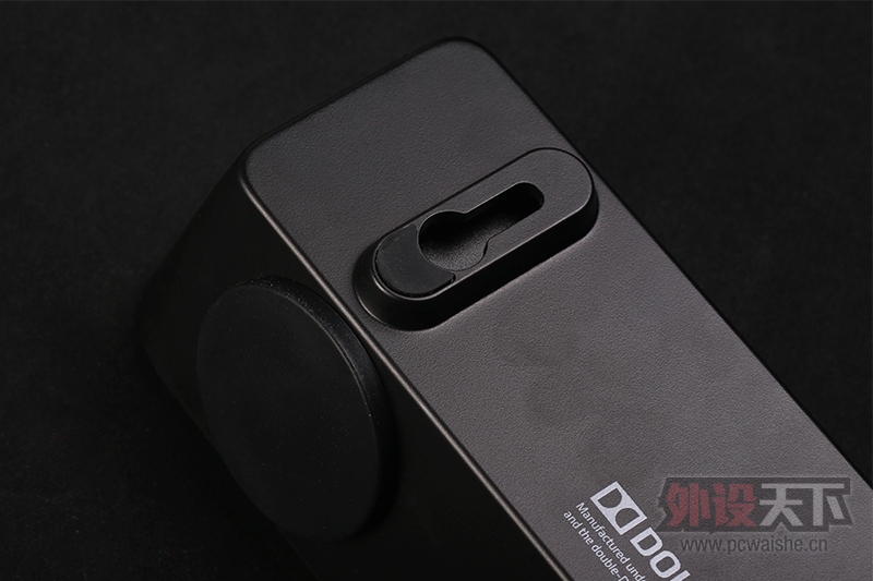 ŮѸ黳  Razer Leviathaά̹
