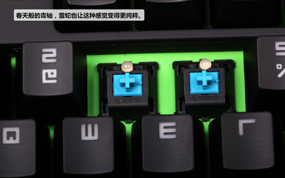 Ó¢ÐÛÁªÃ˶¥¼¶ÖúÁ¦ ÂÞ¼¼G710+À×ÉߺڹѸ¾2013¶Ô