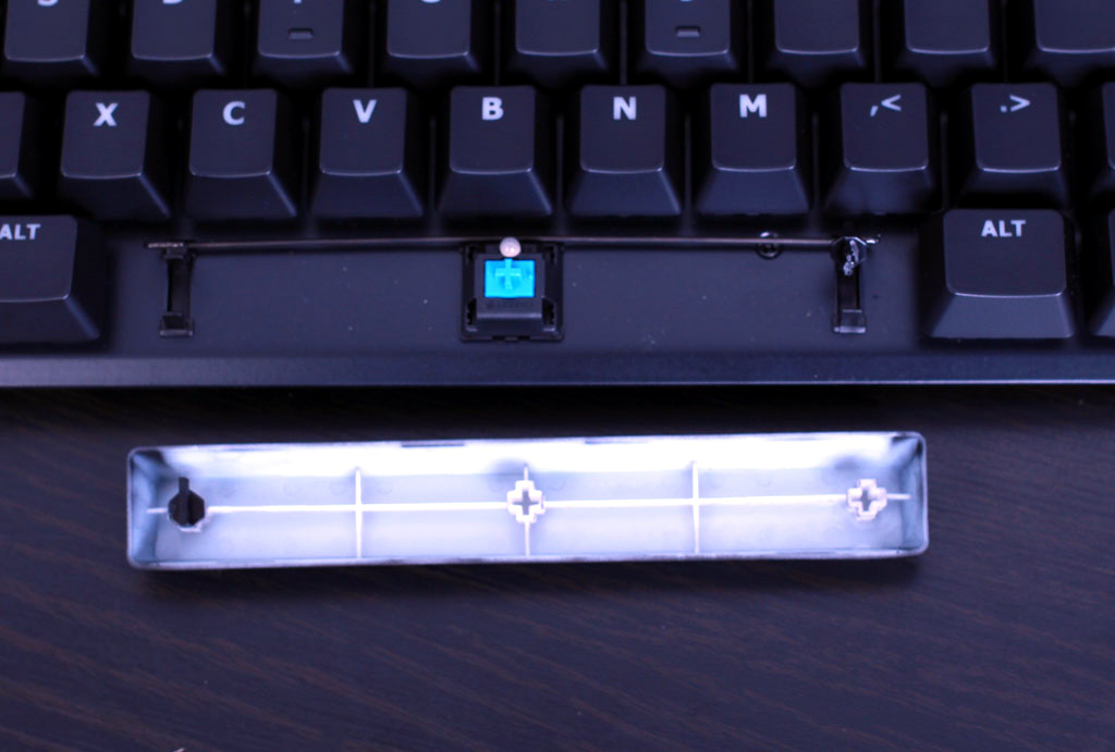 HyperX ALLOY羺            