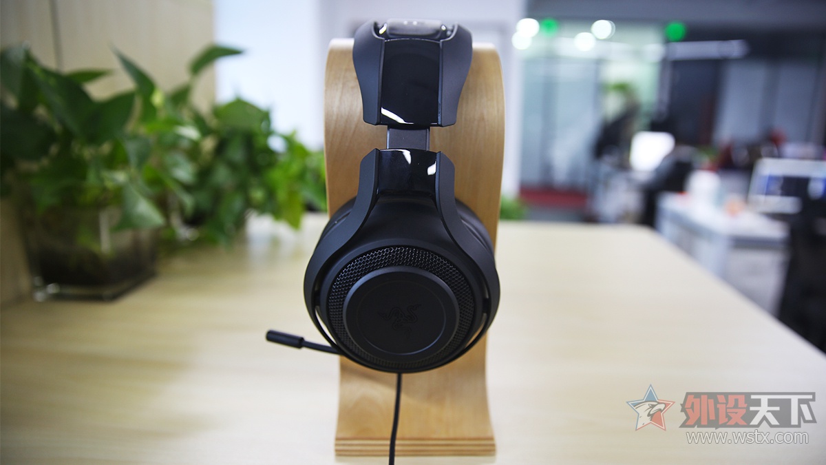 Razer ManO’War战神游戏耳麦环绕版首发