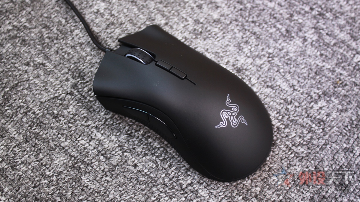 Razer߾ӢϷʵ׷   