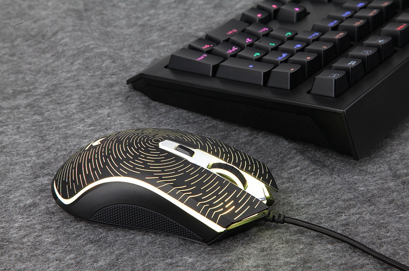V510PRO混彩版键盘+V25中鼠 雷柏V系列图赏