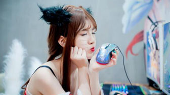 1Ԫɱè˫12񻶽           