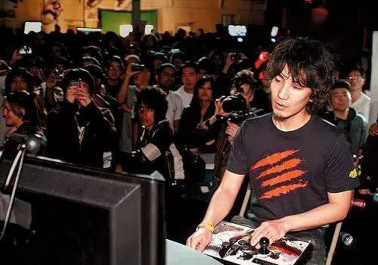 街霸野兽来袭 HyperX签约电竞传奇梅原大吾