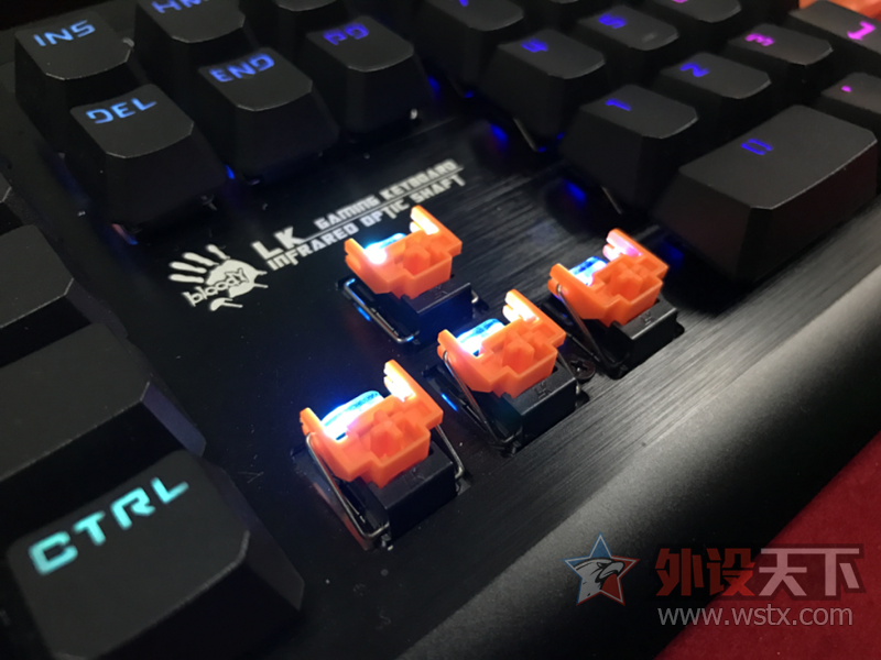 双飞燕30年迎新庆典 看企业发展的灵魂!