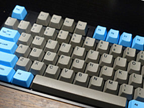 ñͼ-AKKO Ducky ONE ҿ      