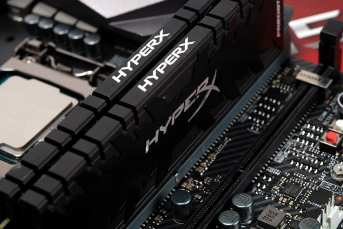 ROG Apex选择HyperX Predator内存 稳定超频