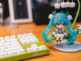 ⰻȻ Leopold FC750R 2017 spring