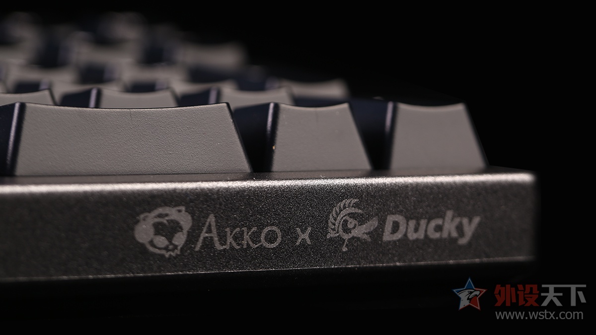 ڳ Akko X Ducky Zero3108е