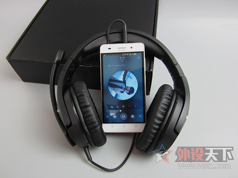 兼顾游戏音乐 HyperX Cloud Stinger毒刺耳机