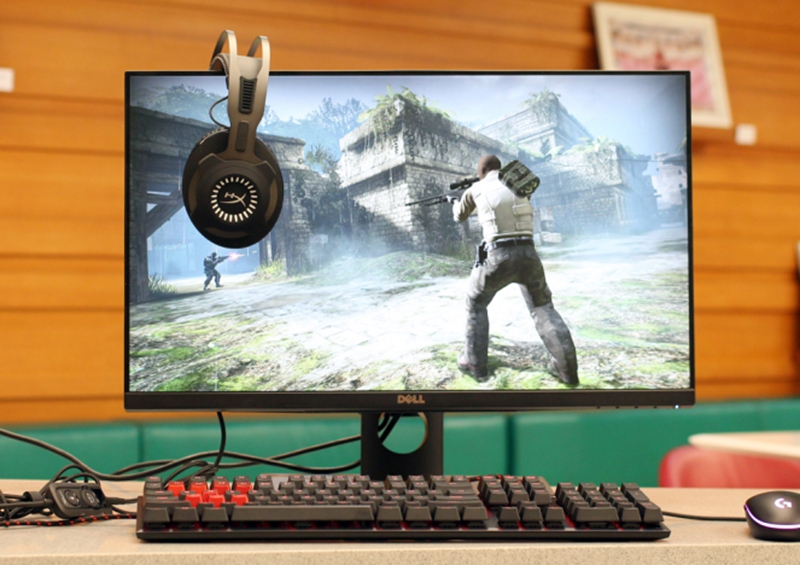 提升玩fps游戏的反应和枪法 HyperX黑鹰加强版