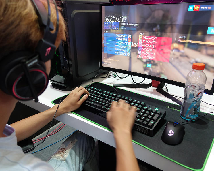 回顾2017ChinaJoy,现场电竞比赛都用什么外设