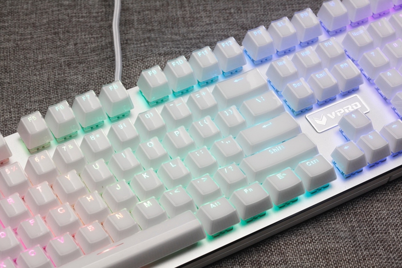 雷柏V700RGB冰晶版幻彩游戏机械键盘参数介绍