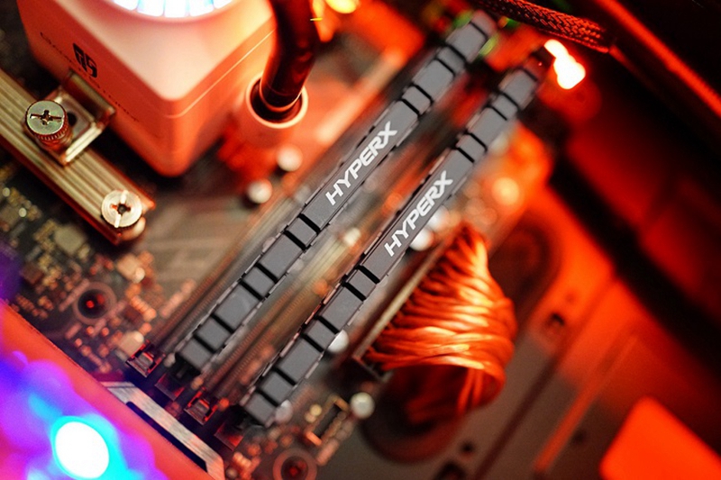 HyperX Predator DDR4 3600ʵ Ƶڴ֧