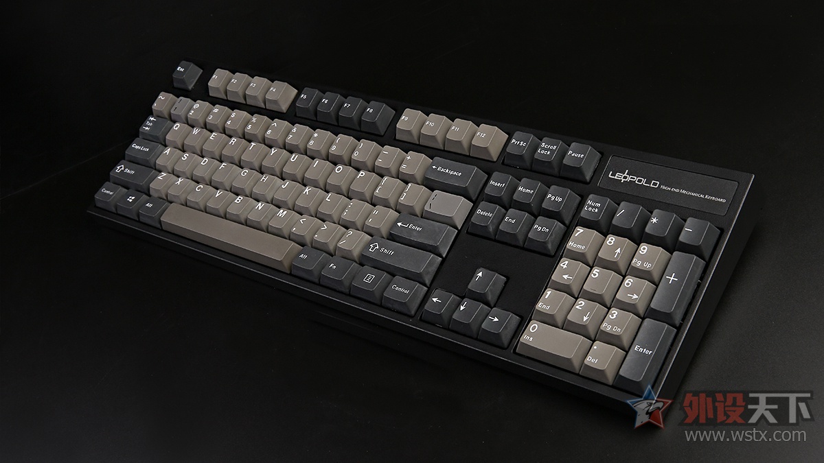 PBT˫ɫעܼñ⣺ɫ   