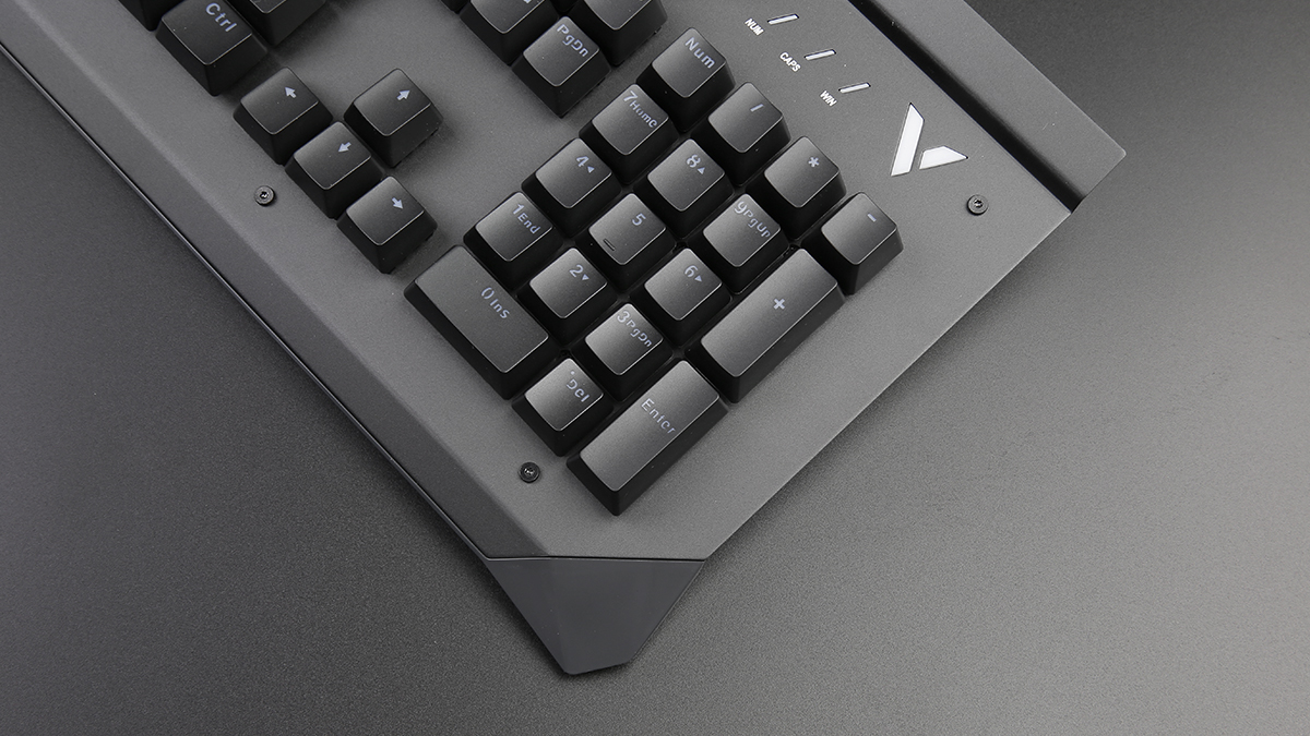 װV750еʵ׷                  