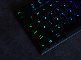  HyperX Alloy Origins е