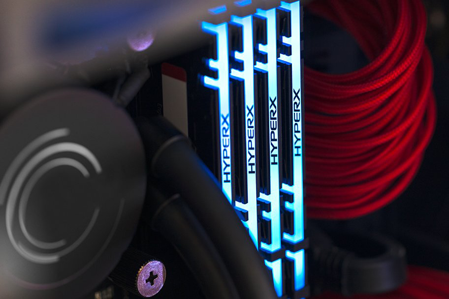 ȶƽ̨ HyperX߶ڴɳ 