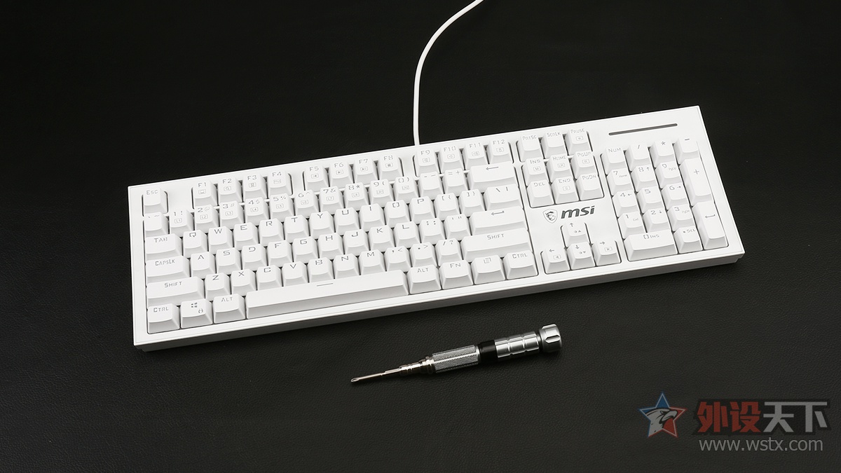 微星GK50Z游戏机械键盘拆解评测             
