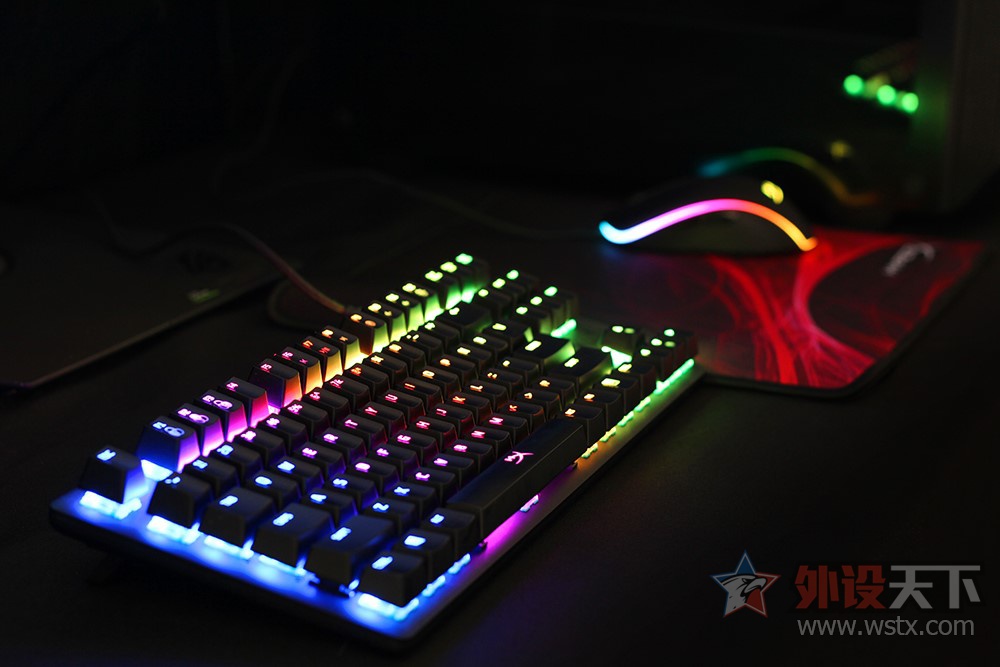 ۳ҹ֮ HyperXԴˮRGBе