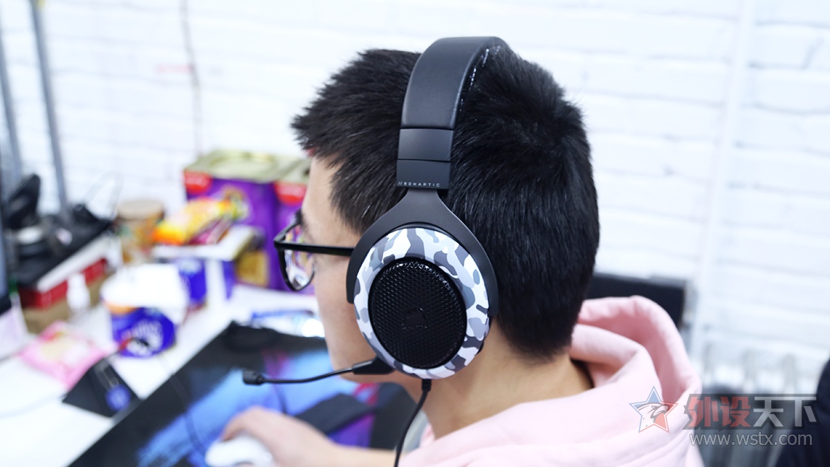 ̺HS60 Haptic Ϸ        