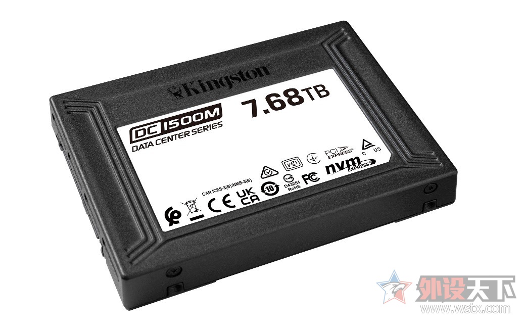 金士顿发布DC1500M数据中心U.2 NVMe固态硬盘