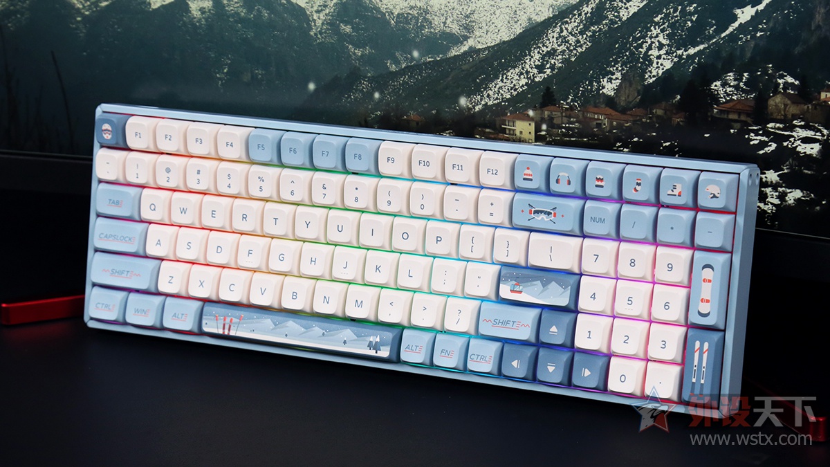 iQunix F97ѩģ߻е̼        