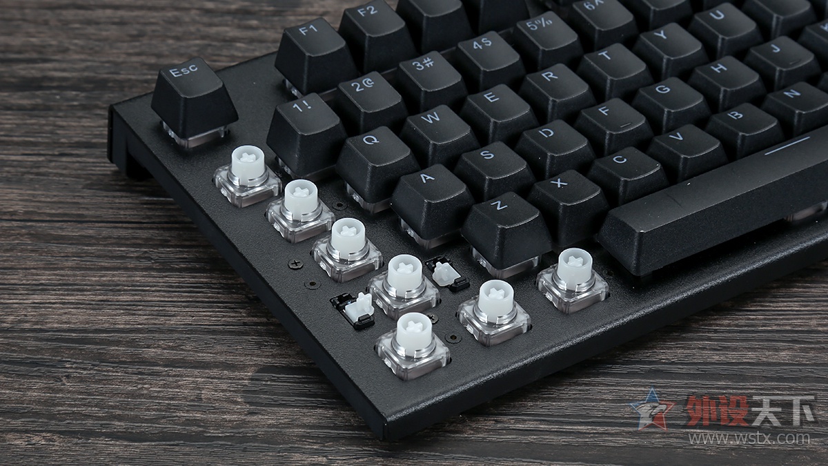 REALFORCE ȼGX1Ϸ       