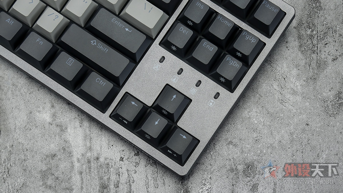 ɫȫָ ٤K320 V2ǹ  
