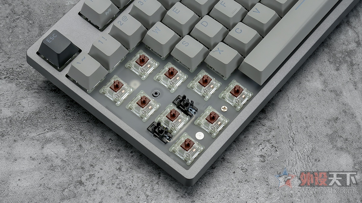 ɫȫָ ٤K320 V2ǹ  