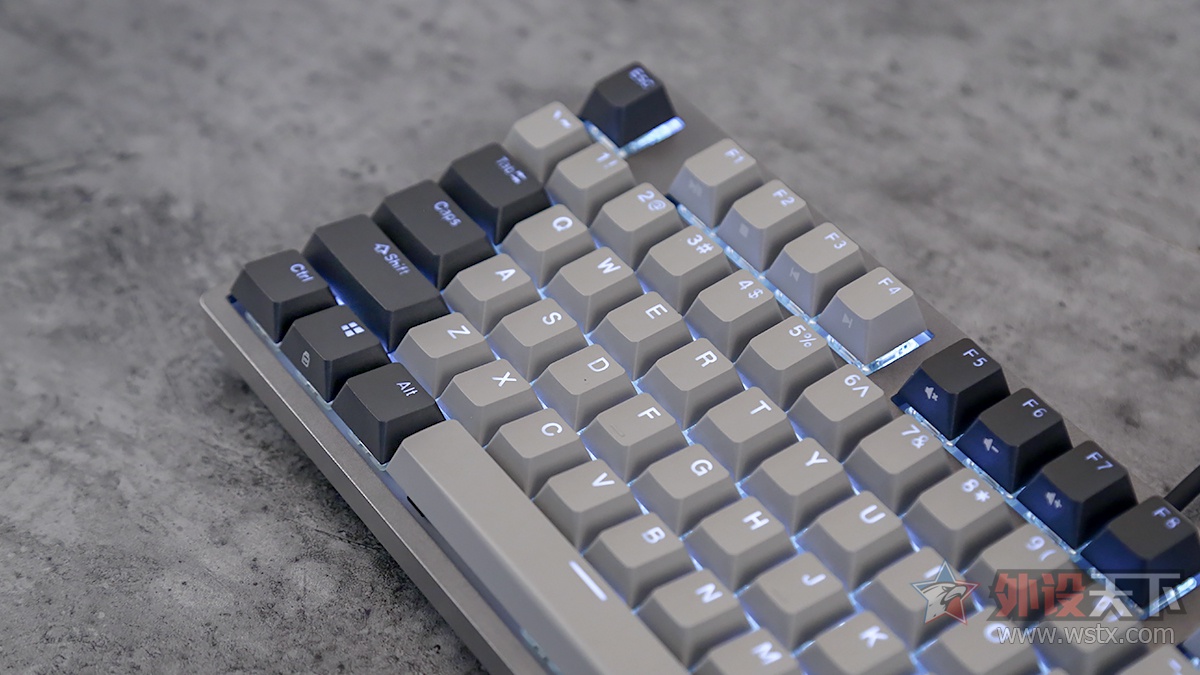 ɫȫָ ٤K320 V2ǹ  