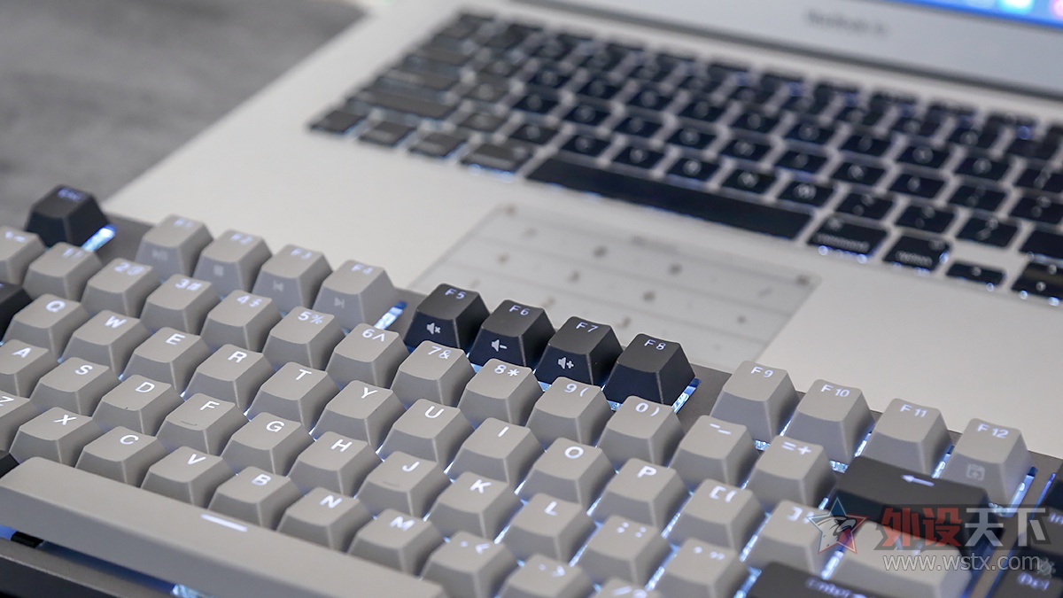 ɫȫָ ٤K320 V2ǹ  