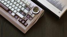 WuqueStudio߶˶ƻеNama       