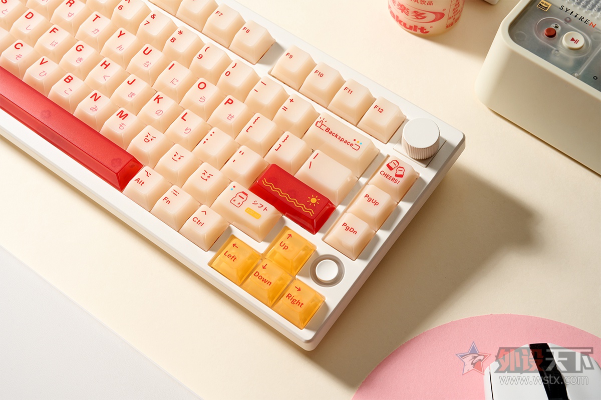 KEYMOJI�Ƴ�CHEERSǬ���������ñ           