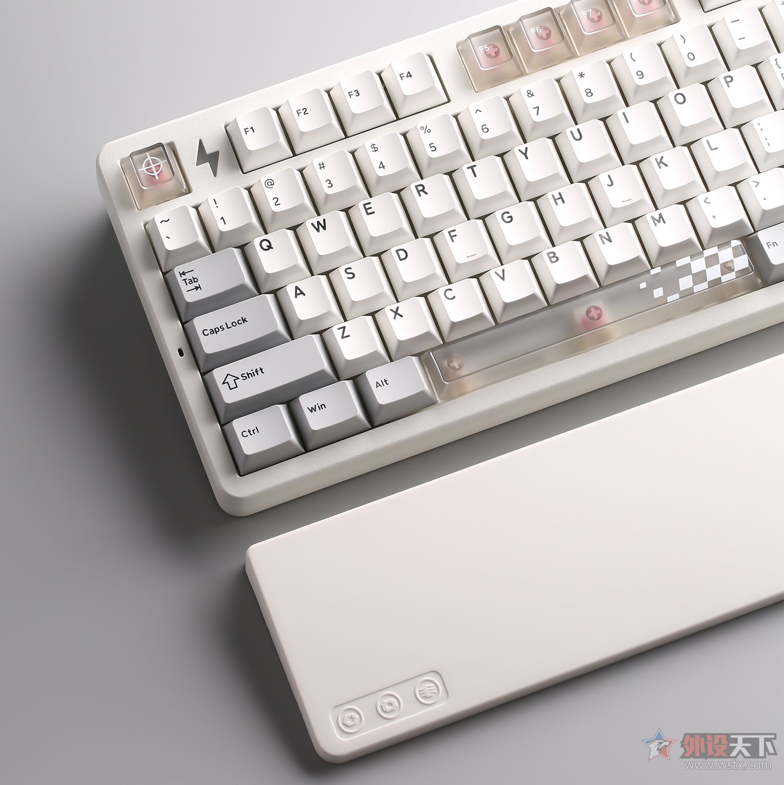YUNZII发售AL98 PRO三模机械键盘